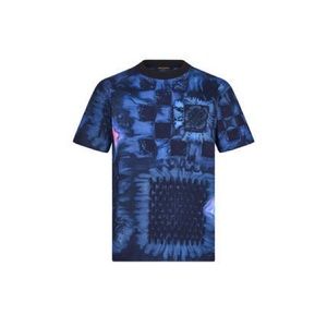Brand-new 100% authentic Louis Vuitton T-shirt in a size medium